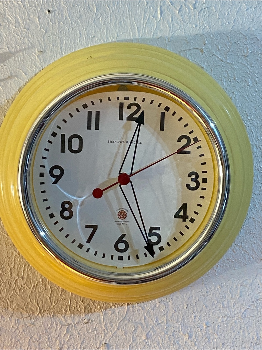 Sterling & Noble 12-inch Retro Diner Wall Clock